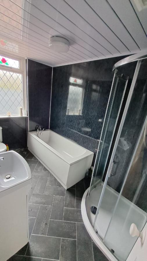 Beach & Tonic Beachside Chalet Humberston Esterno foto