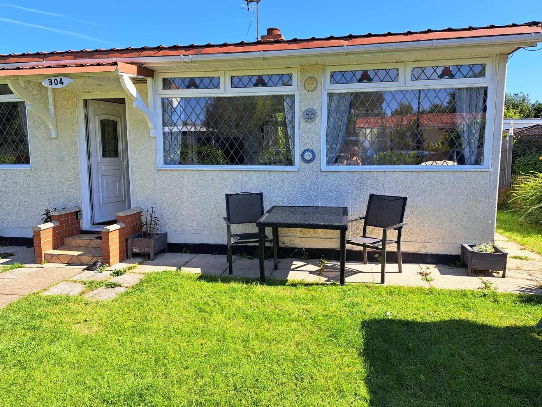 Beach & Tonic Beachside Chalet Humberston Esterno foto